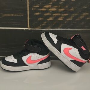 Nike Toddler Girls' Court Borough Mid 2 Shoes